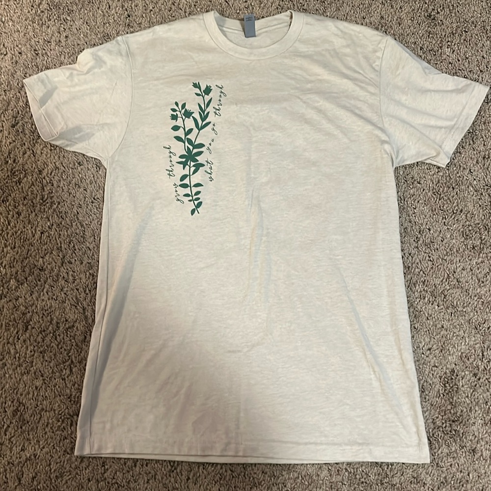 Graphic tee